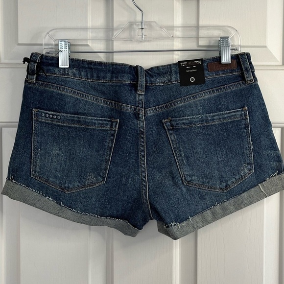 BLANK NYC The Fulton Distressed Roll Up Denim Jean Short NWT 27” - Picture 7 of 16